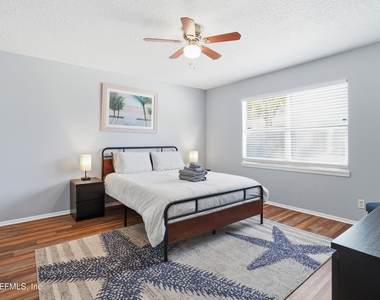 3419 Islander Way - Photo Thumbnail 16