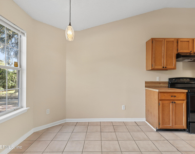 7827 Enderby Court - Photo Thumbnail 16