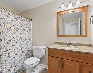 7827 Enderby Court - Photo Thumbnail 19