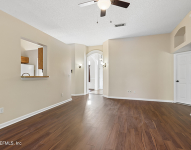 7827 Enderby Court - Photo Thumbnail 12