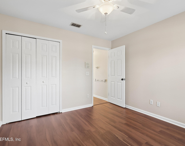 7827 Enderby Court - Photo Thumbnail 21