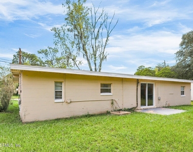 5119 Portsmouth Avenue - Photo Thumbnail 14