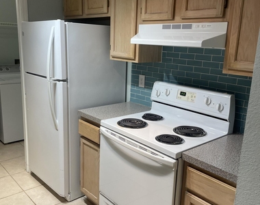 7701 Timberlin Park Boulevard - Photo Thumbnail 9