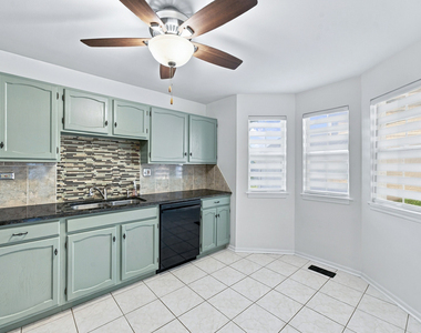 107 Winchester Drive - Photo Thumbnail 6
