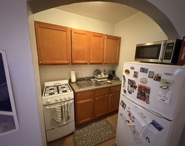 1712 W Estes Avenue - Photo Thumbnail 3