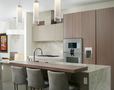 363 E Wacker Drive - Photo Thumbnail 12