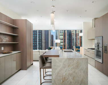 363 E Wacker Drive - Photo Thumbnail 13