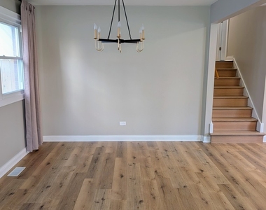 7314 W 115th Street - Photo Thumbnail 6