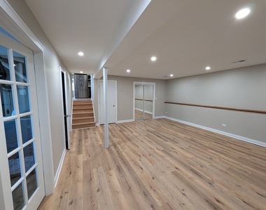7314 W 115th Street - Photo Thumbnail 14