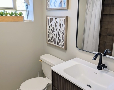 7314 W 115th Street - Photo Thumbnail 12