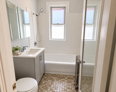 1635 W Morse Avenue - Photo Thumbnail 8