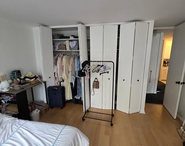 535 N Michigan Avenue - Photo Thumbnail 8