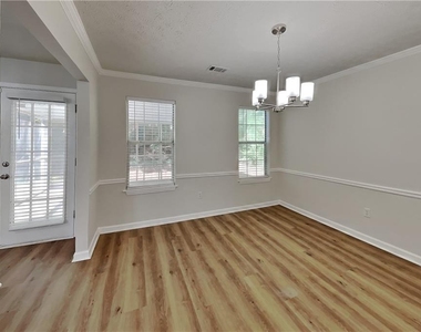706 Coventry Township Lane - Photo Thumbnail 5