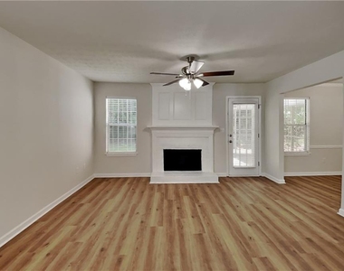 706 Coventry Township Lane - Photo Thumbnail 3