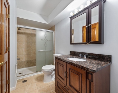 9065 W Oaks Avenue - Photo Thumbnail 16