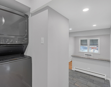 573 Dorothy Drive - Photo Thumbnail 14