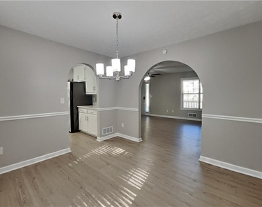 1085 Crystal Water Drive - Photo Thumbnail 6