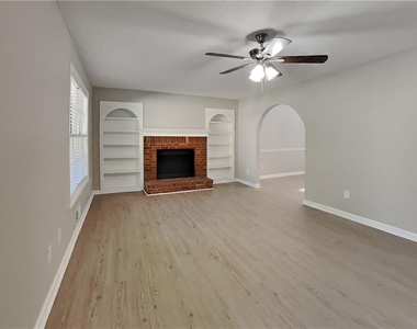 1085 Crystal Water Drive - Photo Thumbnail 1