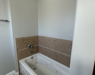 7162 W Grand Avenue - Photo Thumbnail 20