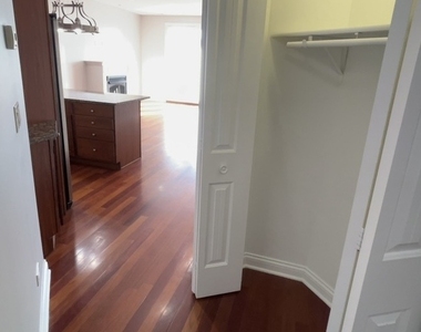7162 W Grand Avenue - Photo Thumbnail 8