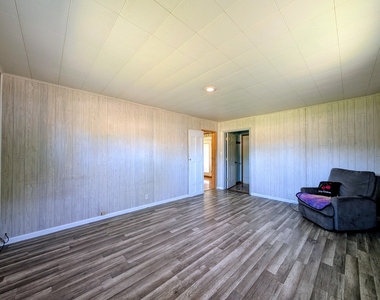 21 E Romeo Road - Photo Thumbnail 20