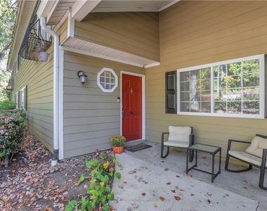 1468 Briarwood Road Ne - Photo Thumbnail 27