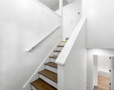 2290 Wilkins Cove - Photo Thumbnail 7