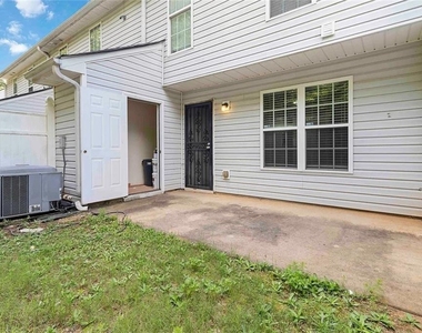 3009 Waldrop Circle - Photo Thumbnail 17