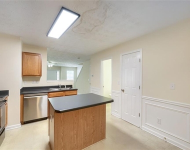 2914 Vining Ridge Terrace - Photo Thumbnail 13