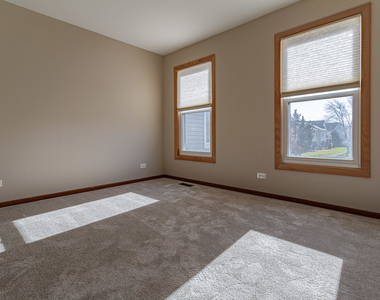 279 University Lane - Photo Thumbnail 15