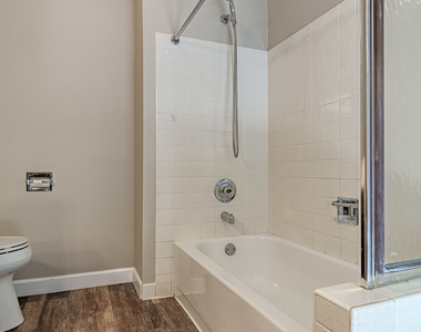 279 University Lane - Photo Thumbnail 13