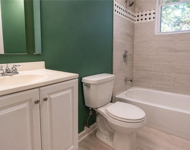 186 Zelma Street Sw - Photo Thumbnail 11