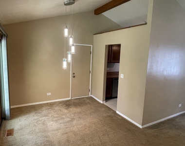 1712 Rutgers Court - Photo Thumbnail 3