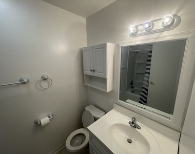 1712 Rutgers Court - Photo Thumbnail 8