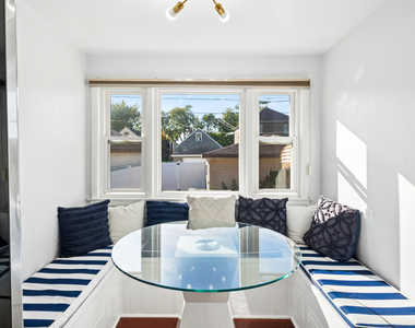 11246 S Whipple Street - Photo Thumbnail 15