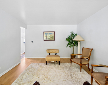 11246 S Whipple Street - Photo Thumbnail 19