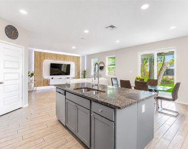 155 Honey Oak Lane - Photo Thumbnail 37