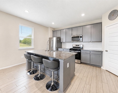 155 Honey Oak Lane - Photo Thumbnail 38