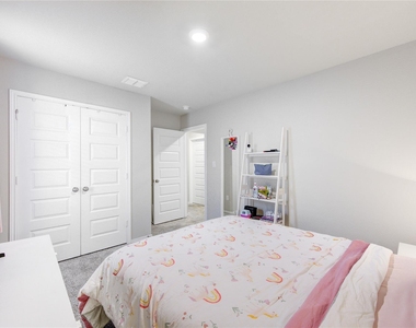 155 Honey Oak Lane - Photo Thumbnail 22