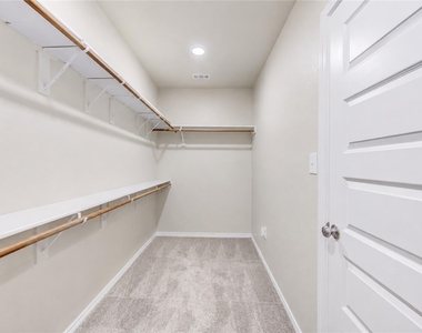 155 Honey Oak Lane - Photo Thumbnail 41