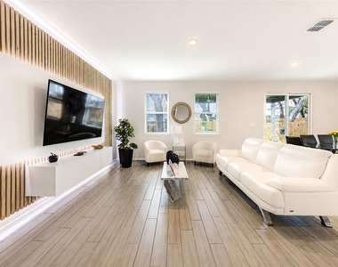 155 Honey Oak Lane - Photo Thumbnail 25