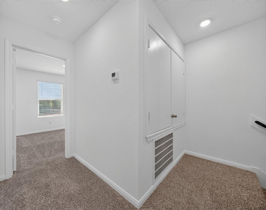 13070 Turret Bend Way - Photo Thumbnail 15