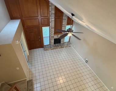 10103 Ash Fork Drive - Photo Thumbnail 17