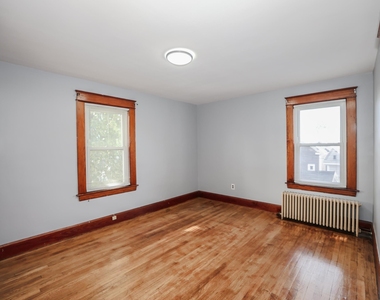103 Walnut - Photo Thumbnail 11