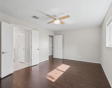 1318 Spillers Lane - Photo Thumbnail 23