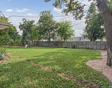 1318 Spillers Lane - Photo Thumbnail 31