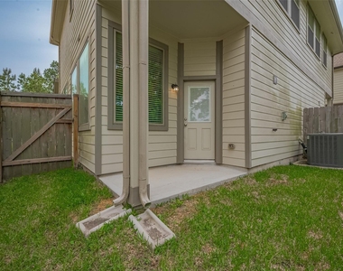 363 Biltmore Loop - Photo Thumbnail 42