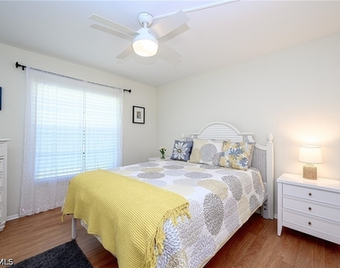 135 Cypress Way E - Photo Thumbnail 13