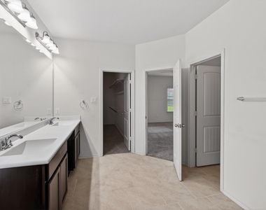 138 Meadow Grove Drive - Photo Thumbnail 22