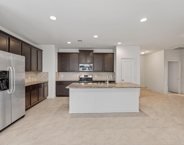 138 Meadow Grove Drive - Photo Thumbnail 9